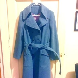 Vintage authentic Mackintosh wool coat by Montello